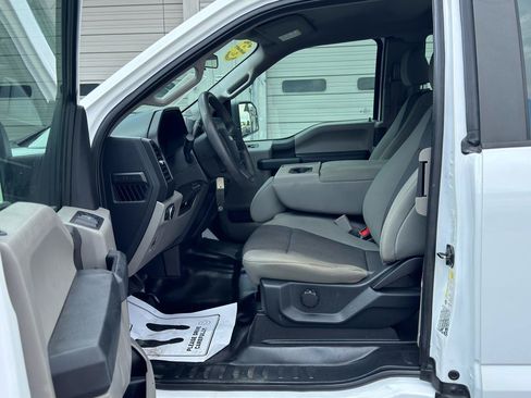 Used 2020 Ford F150 XL w/ Equipment Group 101A Mid AWD/4WD image 10