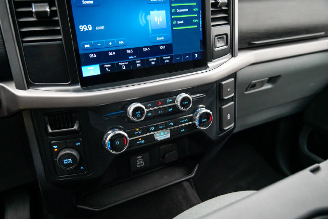 Used 2025 Ford F150 XLT w/ Equipment Group 301A Standard AWD/4WD image 29