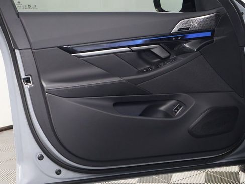 Certified 2024 BMW i5 M60 w/ Premium Package image 12