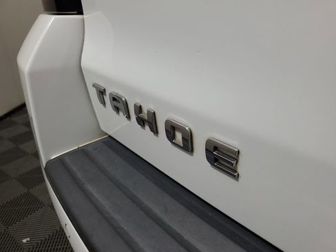 Used 2018 Chevrolet Tahoe LT RWD image 7