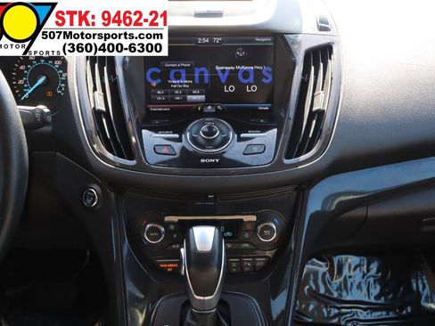 Used 2015 Ford Escape Titanium w/ Equipment Group 301A AWD/4WD image 17