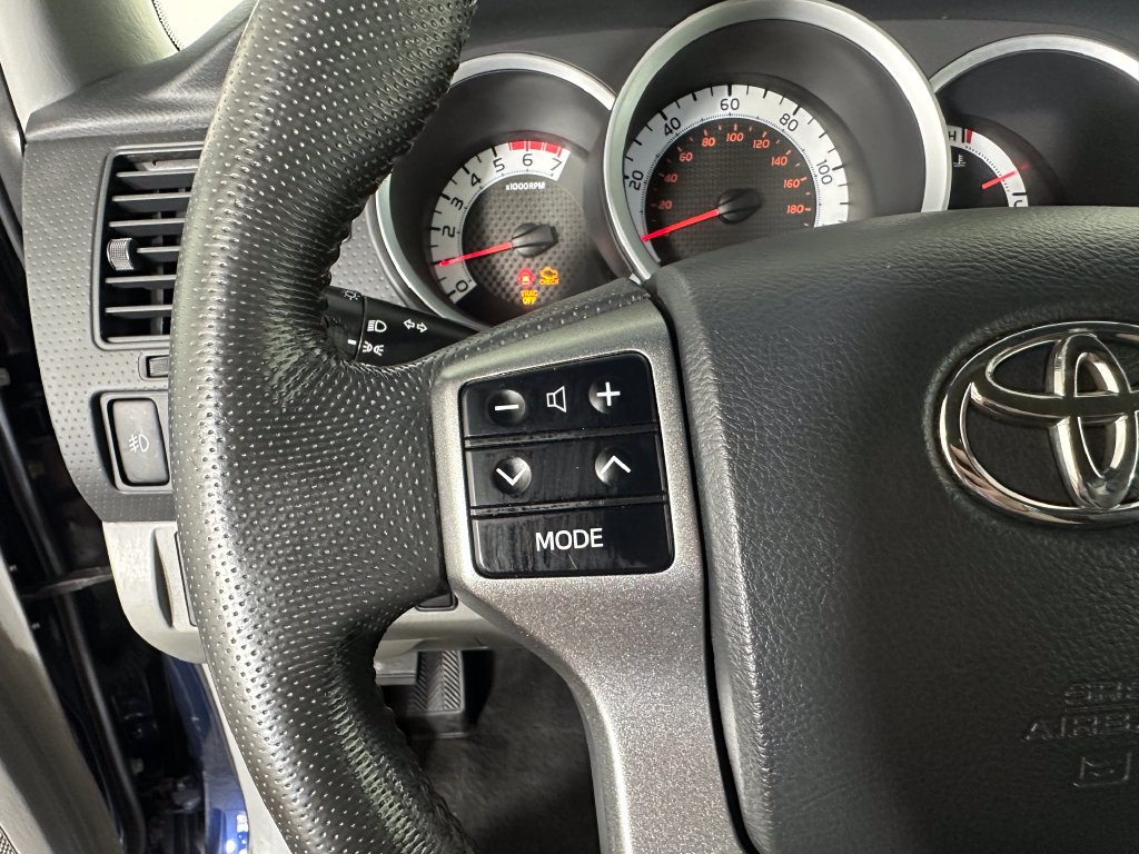 Used 2012 Toyota Tacoma 4x4 Access Cab V6 w/ SR5 Pkg image 11