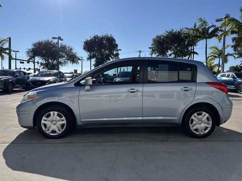 Used 2011 Nissan Versa 1.8 S w/ Plus Pkg image 28