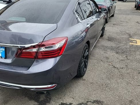 Used 2017 Honda Accord EX-L image 3