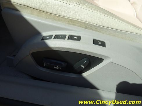 Used 2008 Volvo C70 T5 FWD image 22