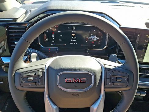 New 2026 GMC Sierra 1500 SLT w/ SLT Premium Plus Package image 9
