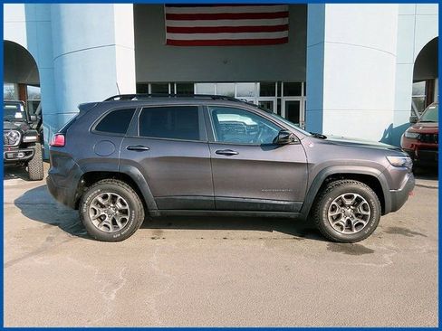 Certified 2022 Jeep Cherokee Trailhawk w/ Comfort/Convenience Group image 1