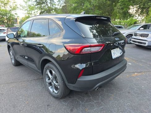 Used 2025 Ford Escape ST-Line AWD/4WD image 8