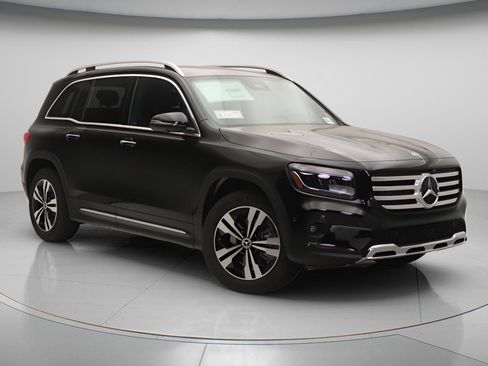 New 2026 Mercedes-Benz GLB 250 image 13