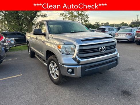 Used 2014 Toyota Tundra SR5 w/ SR5 Upgrade Package RWD image 3