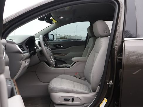 Used 2019 GMC Acadia SLE w/ Driver Alert Package I image 29