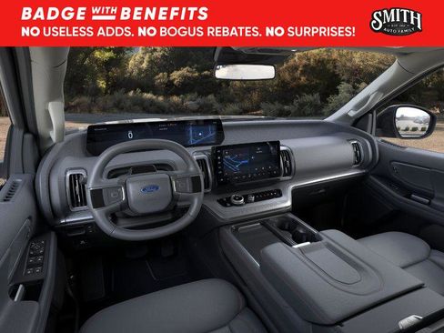 New 2025 Ford Expedition Active RWD image 10
