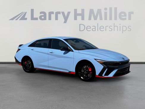 New 2026 Hyundai Elantra N FWD image 10