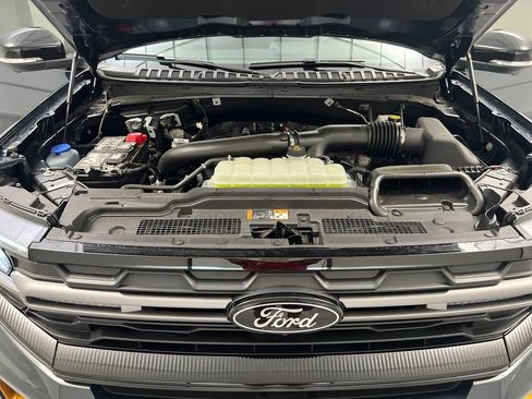 Used 2025 Ford Expedition Tremor AWD/4WD image 85
