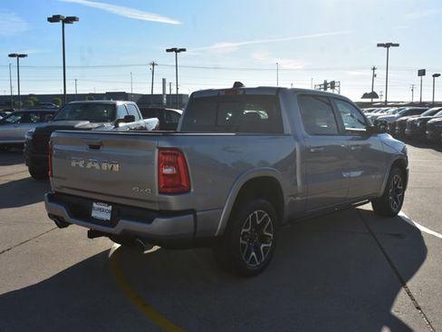 Used 2025 RAM 1500 Laramie w/ Laramie Southwest Edition AWD/4WD image 5