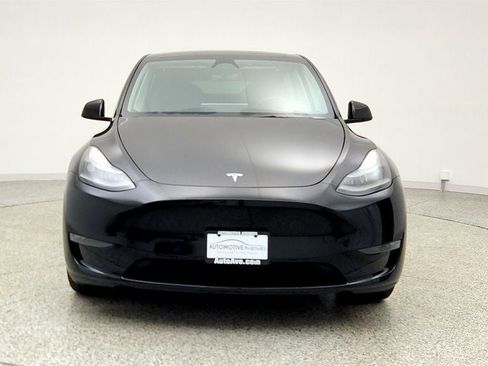 Used 2024 Tesla Model Y Long Range image 2