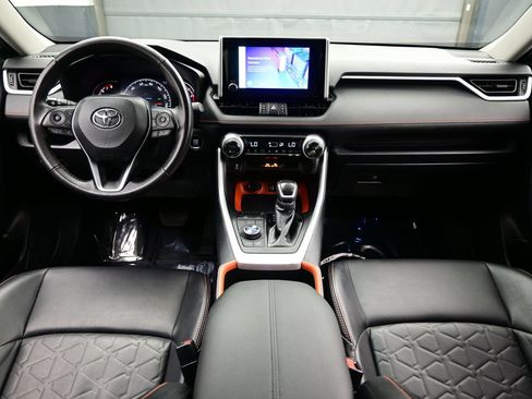 Used 2024 Toyota RAV4 Adventure AWD/4WD image 17