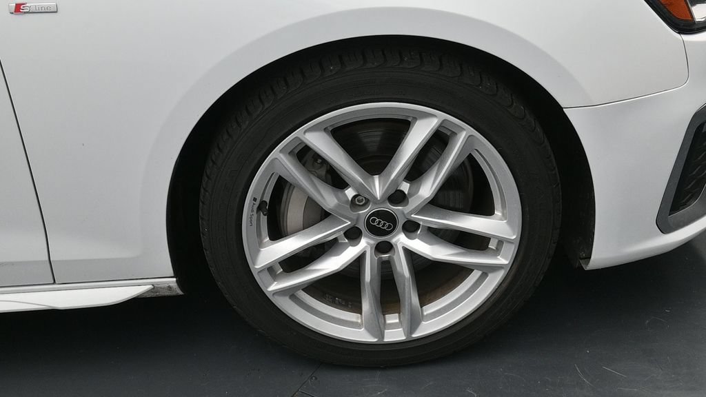 Used 2024 Audi A4 2.0T Premium Plus AWD/4WD image 15