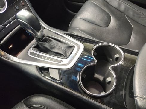 Used 2017 Ford Edge Titanium w/ Equipment Group 301A image 26