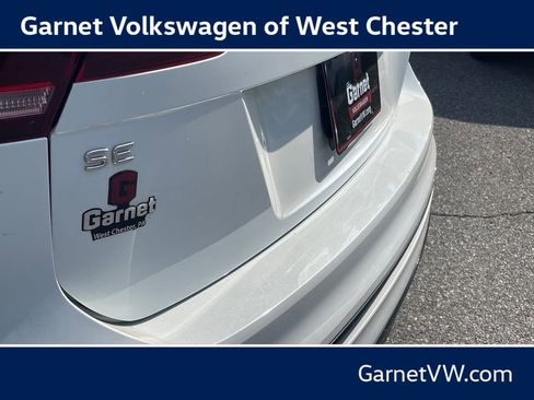 Certified 2024 Volkswagen Tiguan SE R-Line AWD/4WD image 41