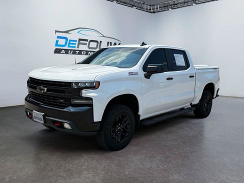 Used 2021 Chevrolet Silverado 1500 LT Trail Boss AWD/4WD image 7