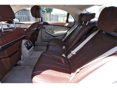 Used 2019 Mercedes-Benz S 560 Sedan image 14
