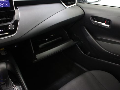 Used 2026 Toyota Corolla SE w/ SE Premium Package FWD image 21