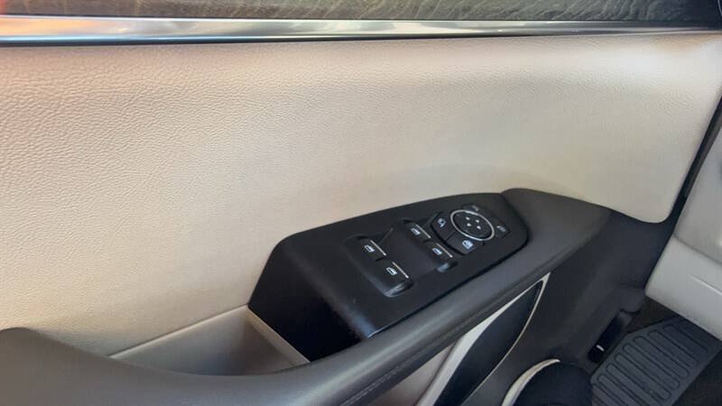 Used 2020 Lincoln Nautilus Reserve AWD/4WD image 20