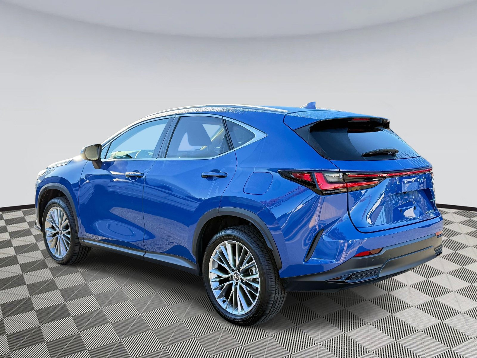 Used 2026 Lexus NX 350h AWD w/ Accessory Package (Z1) image 4