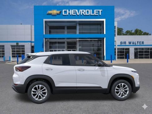 New 2026 Chevrolet TrailBlazer LS w/ LS Convenience Package FWD image 6