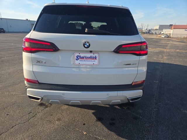 Used 2021 BMW X5 sDrive40i w/ Convenience Package RWD image 7