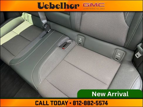 Used 2023 Buick Envision Preferred FWD image 18