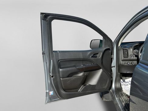 Used 2022 GMC Canyon Elevation AWD/4WD image 18
