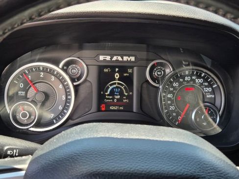 Used 2022 RAM 1500 Big Horn RWD image 19