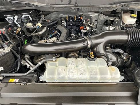 Used 2024 Ford F150 XLT AWD/4WD image 22
