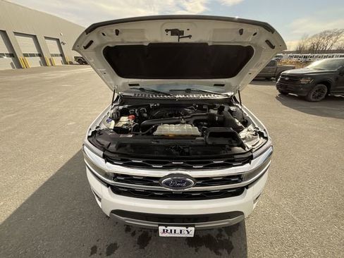 Used 2023 Ford Expedition Max Limited image 28