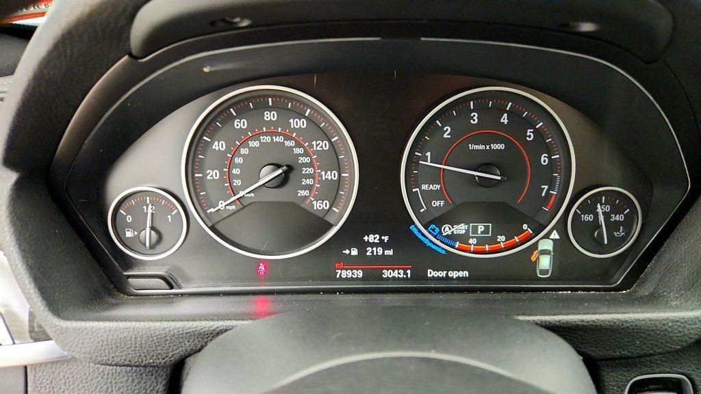 Used 2018 BMW 330i Gran Turismo xDrive AWD/4WD image 14
