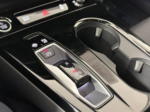 Certified 2025 Audi A6 e-tron Premium w/ Convenience Package image 20