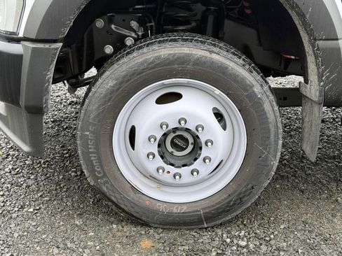 New 2025 Ford F550 4x4 Crew Cab Super Duty image 7