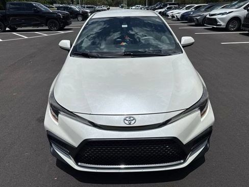 Used 2021 Toyota Corolla SE FWD image 2