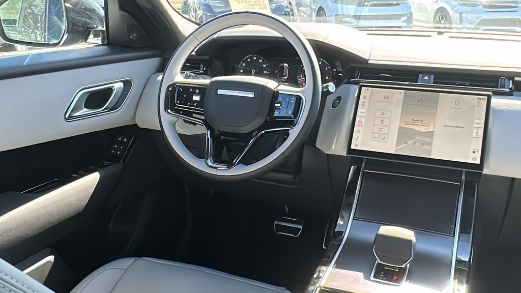 Used 2026 Land Rover Range Rover Velar Dynamic SE AWD/4WD image 24