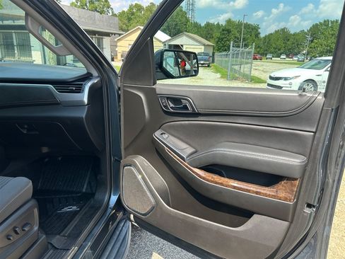 Used 2020 Chevrolet Tahoe LS w/ Max Trailering Package RWD image 37