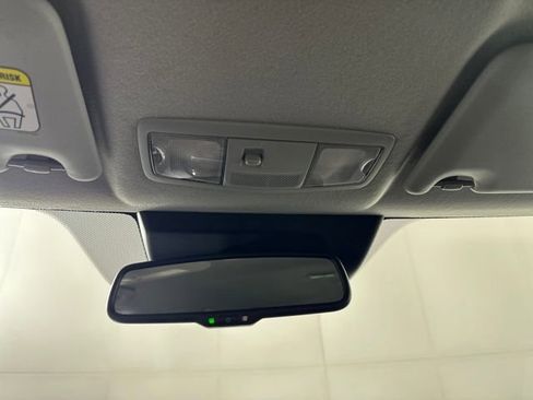 Used 2022 Mitsubishi Outlander Sport SE image 24