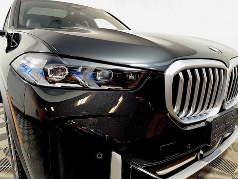 Used 2024 BMW X5 xDrive40i w/ Premium Package AWD/4WD image 25