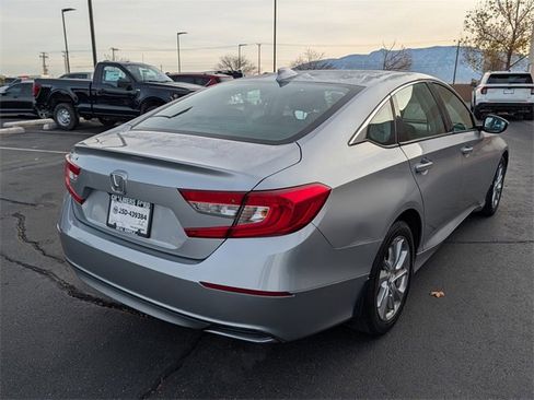 Used 2018 Honda Accord LX image 6