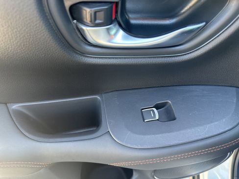 Used 2024 Honda HR-V Sport image 31