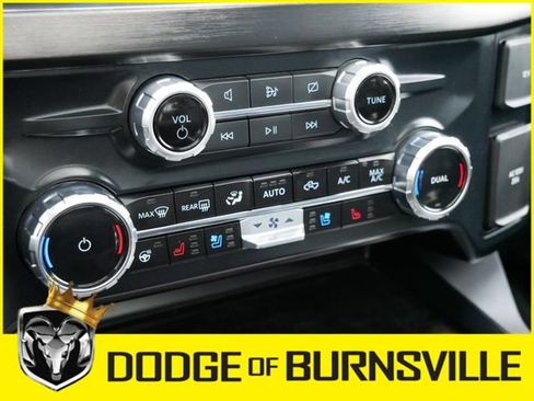 Used 2023 Ford F250 Lariat w/ Sport Appearance Package AWD/4WD image 23