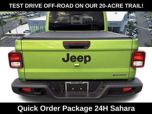 New 2026 Jeep Gladiator Sahara image 5