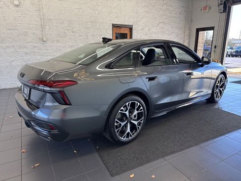 New 2026 Audi A6 Premium Plus image 8