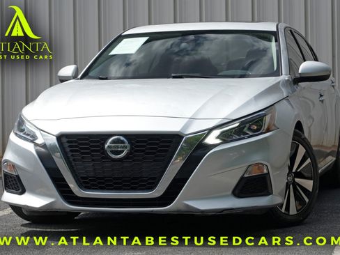Used 2022 Nissan Altima 2.5 SV FWD image 1